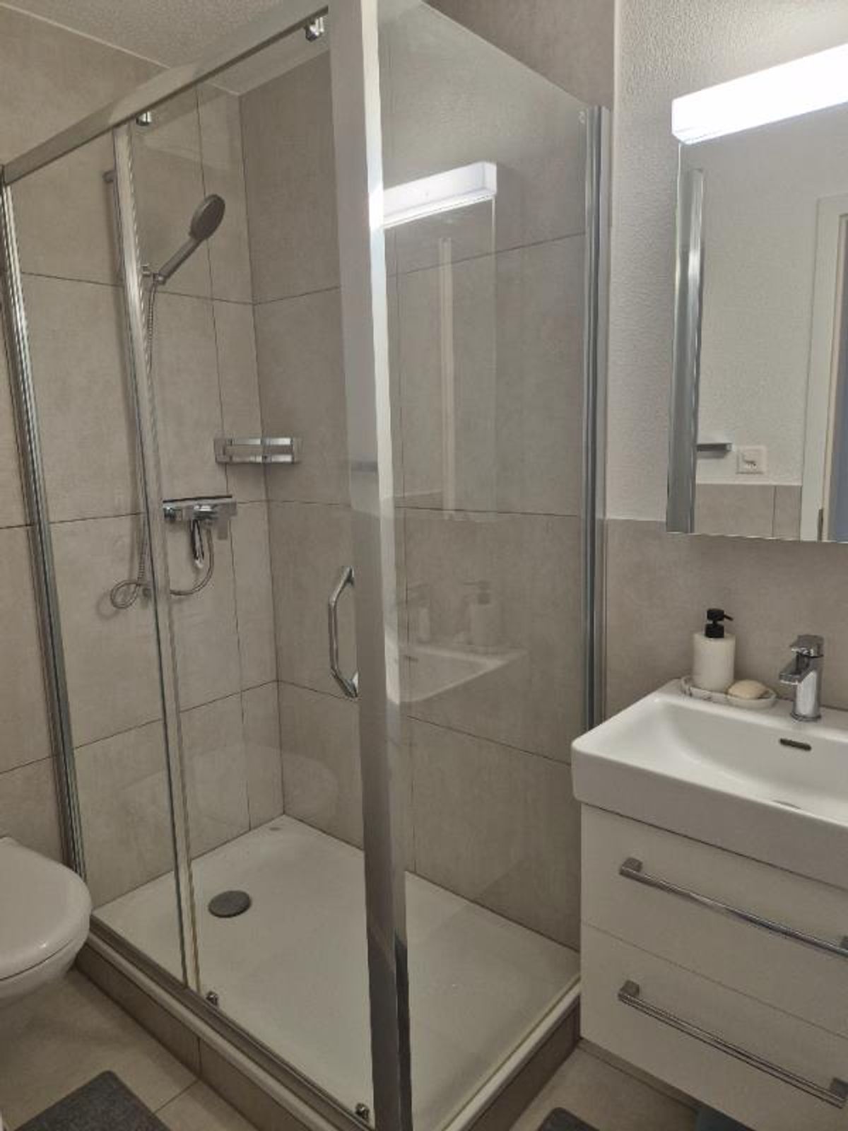 2.5 Zimmer Wohnung - 7