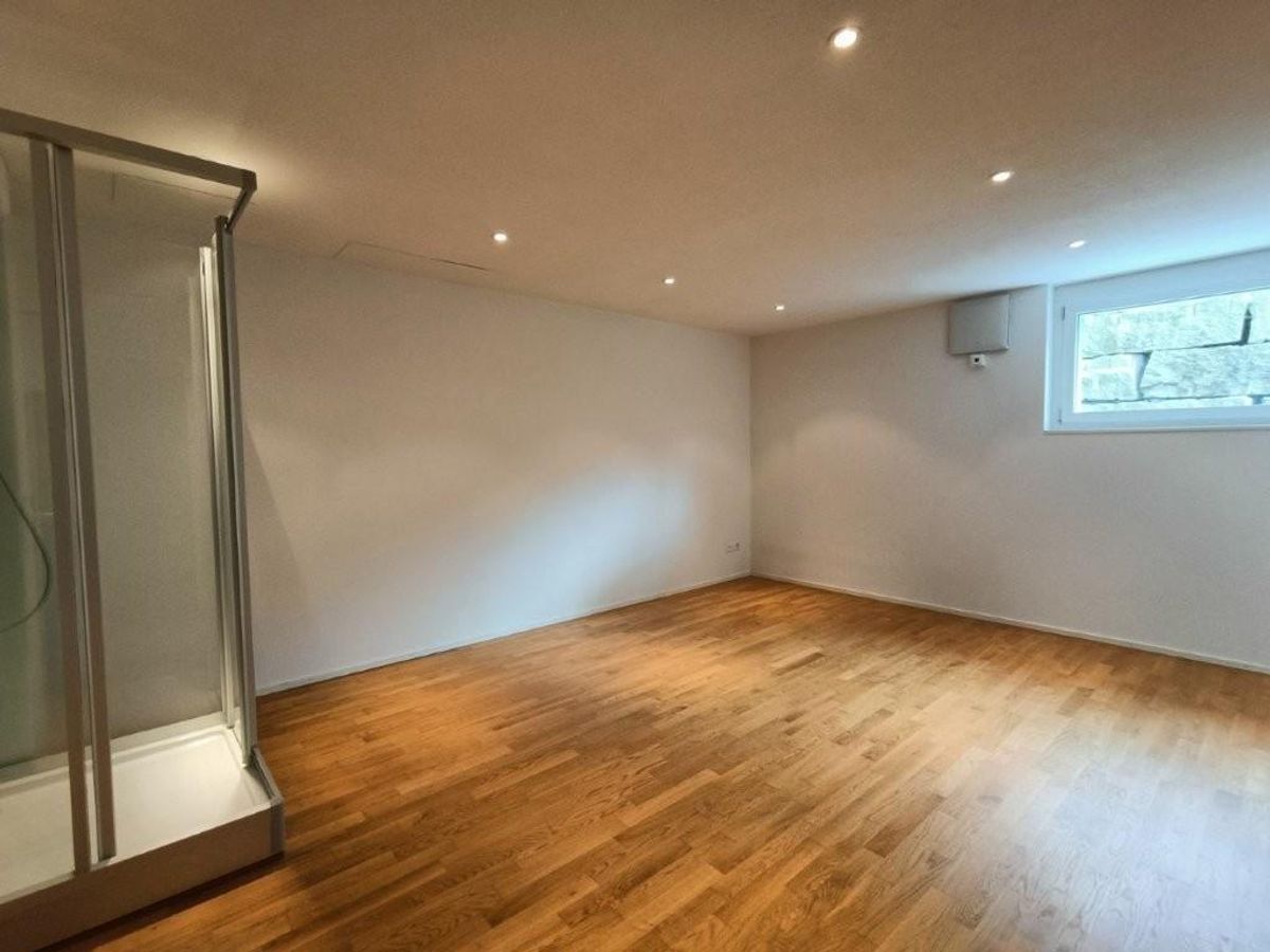 2.5 Zimmer Wohnung - 4