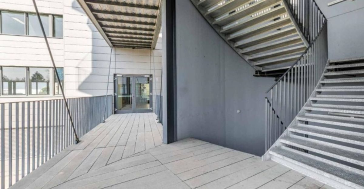 ARCenter – 492 m² de bureaux semi-aménagés à Vernier - 1