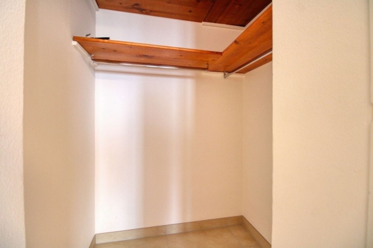 A Modern Coliving Apartment at Avenue de France in Lausanne - 7
