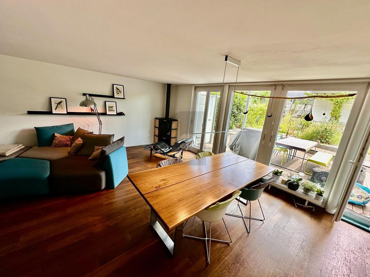 STILVOLL MÖBLIERT - PRIVATER GARTEN - BEFR. 12 MONATE - 3