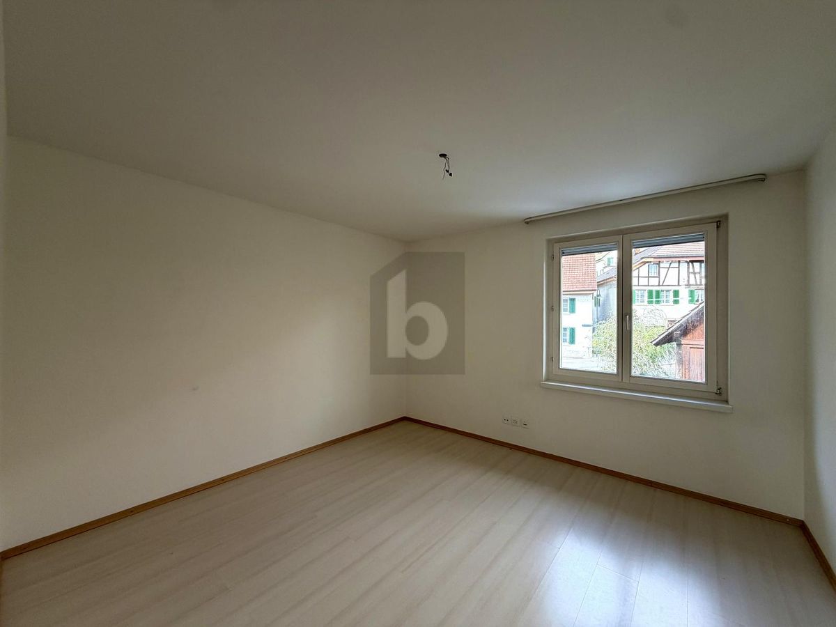 RUHIG MIT SCHÖNER AUSSICHT - 3