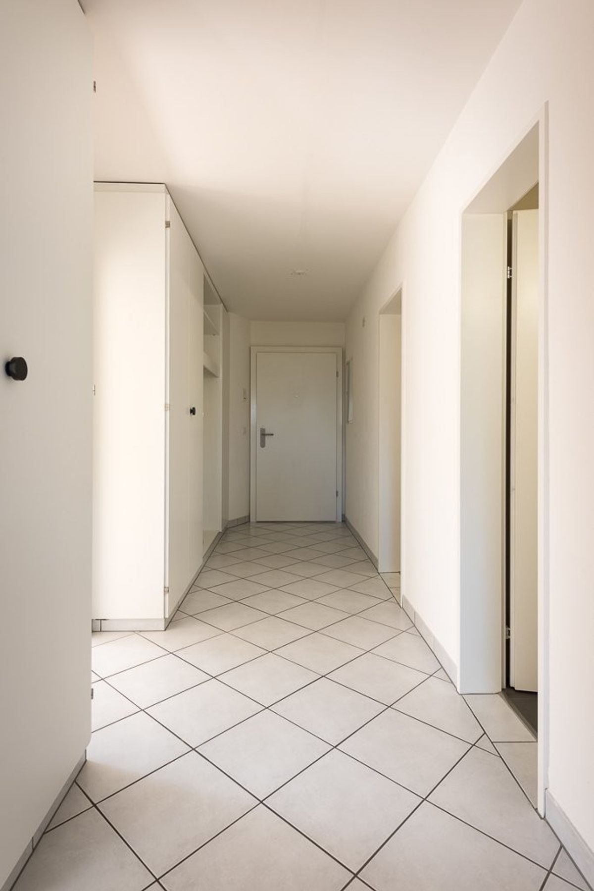 Schöne Wohnung mit Gartensitzplatz - 6