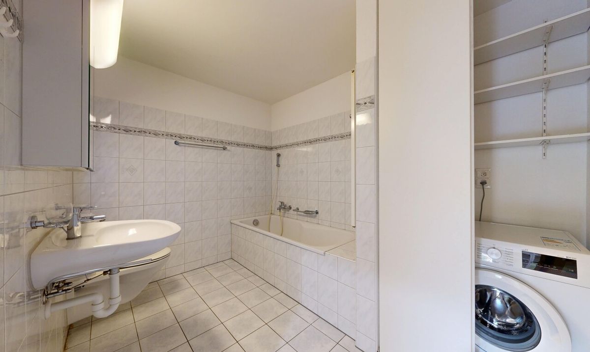 Grosszügige 5.5-Zimmer-Wohnung mit Balkon und viel Potenzial - 8