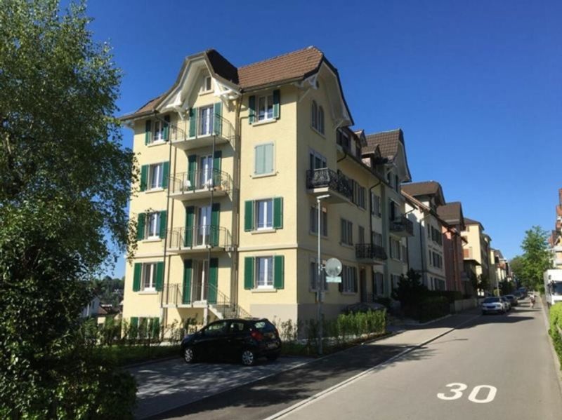 Hochwertige 3.5-Zi.-WG mit zwei Balkonen - 11