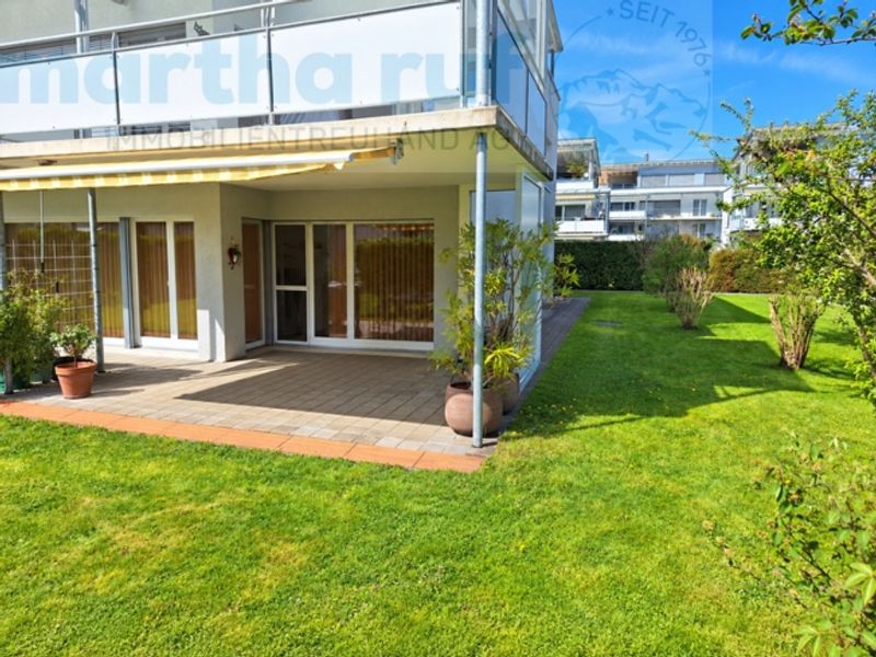 Helle, grosszügige 4.5-Zimmer-Wohnung mit grossem Gartensitzplatz - 1