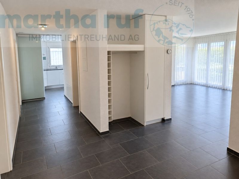 Helle, grosszügige 4.5-Zimmer-Wohnung mit grossem Gartensitzplatz - 10