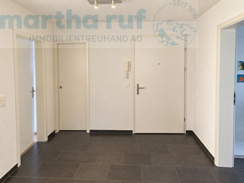 Helle, grosszügige 4.5-Zimmer-Wohnung mit grossem Gartensitzplatz - 11