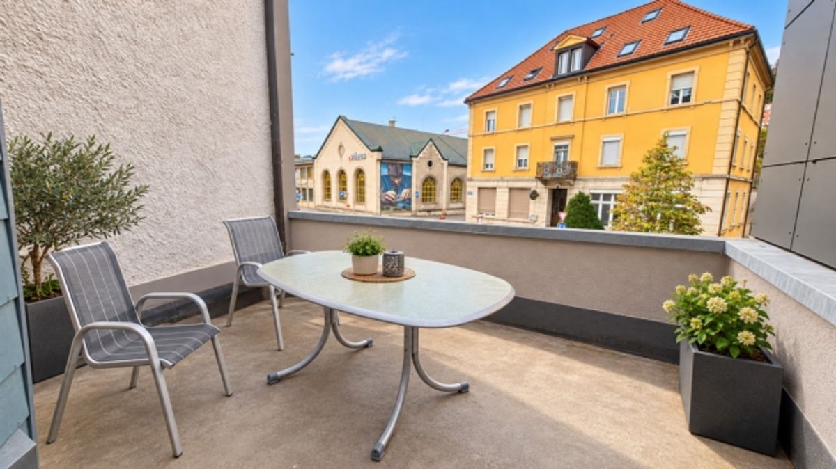 Wunderschöne 2,5-Zimmer-Wohnung – Terrasse und Garten - 6