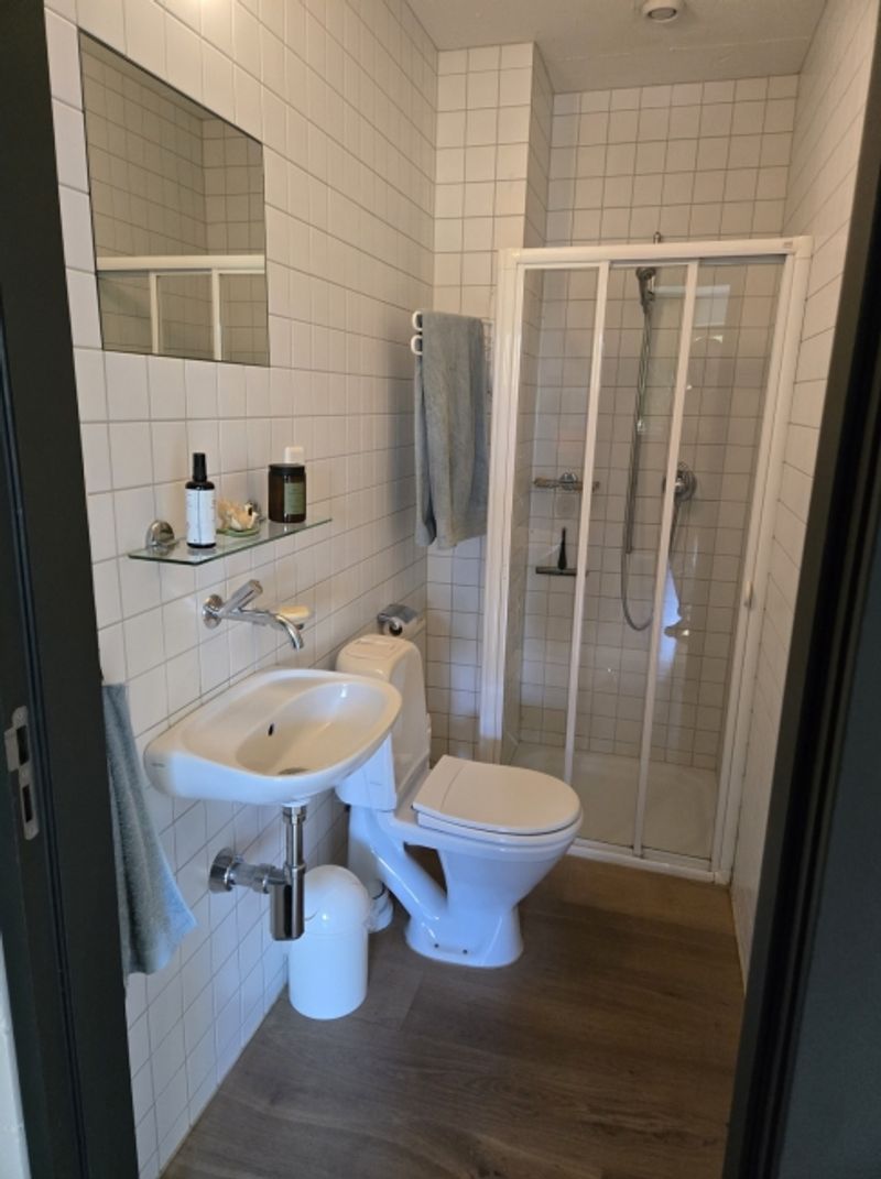 3½ ZI-WOHNUNG IN USTER (ZH), MÖBLIERT, TEMPORÄR - 9