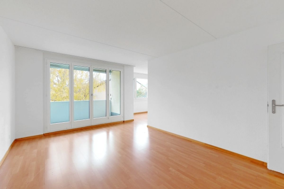 Grosszügige Familienwohnung mit Sicht ins Grüne - 4