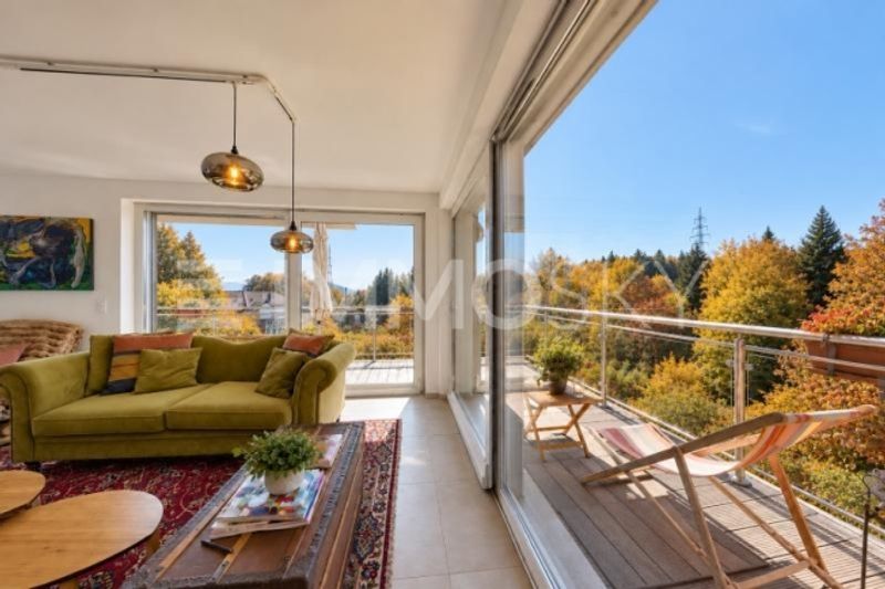 Lausanne Prächtige 4,5-Zimmer-Wohnung mit großem Balkon und Blick auf den Wald - 1