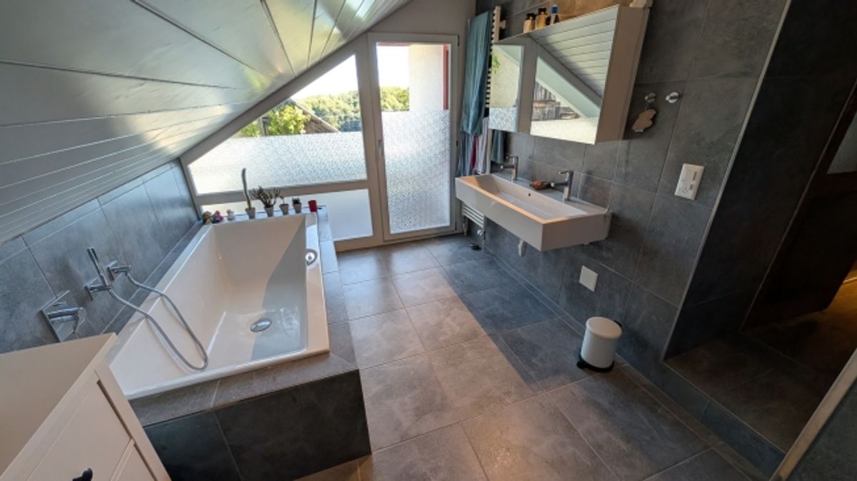 7 ZIMMER-HAUS IN BERGDIETIKON (AG), MÖBLIERT, TEMPORÄR - 8