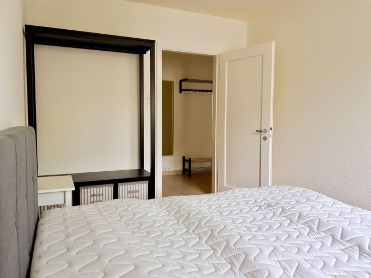 Your Next Chapter Starts Here - Furnished Room in a Top Location - 1