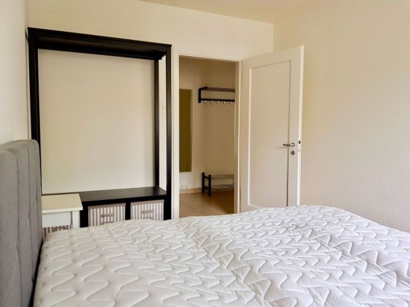 Your Next Chapter Starts Here - Furnished Room in a Top Location - 2