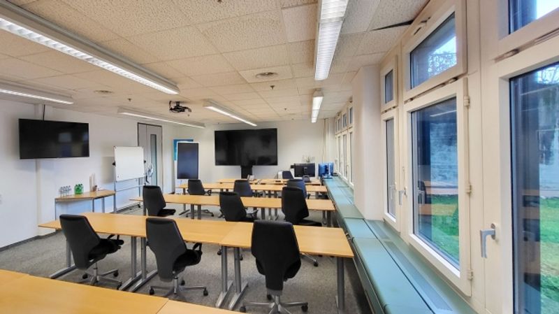 Spannende Gewerbe-/Bürofläche im EG für Schulung und Ausbildung! - 4