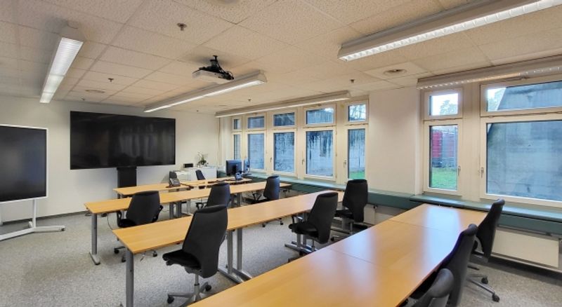 Spannende Gewerbe-/Bürofläche im EG für Schulung und Ausbildung! - 5