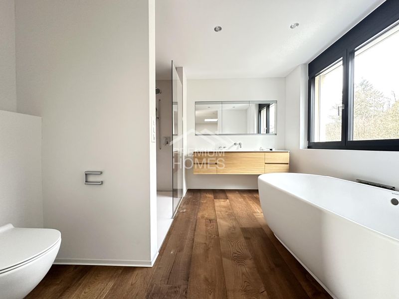 Luxuriöse 4.5 Zimmer-Attikawohnung - 8