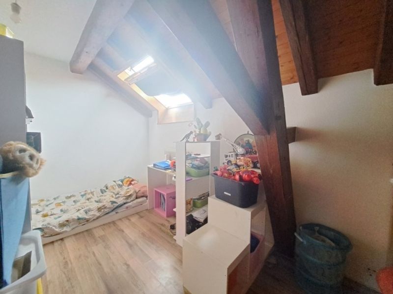 A saisir ! Magnifique appartement au coeur d'Echallens ! - 5