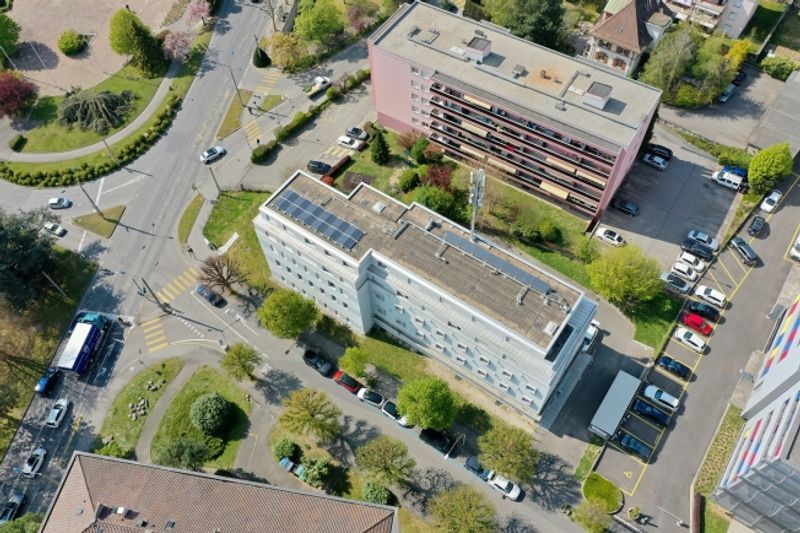 Un studio meublé - Bon TL CHF 300.00 offert ! - 5