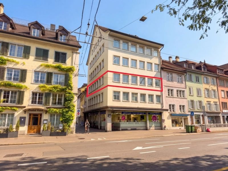 Helle 5-Zimmer-Bürofläche mit 140 m² im Zentrum von Winterthur - 1