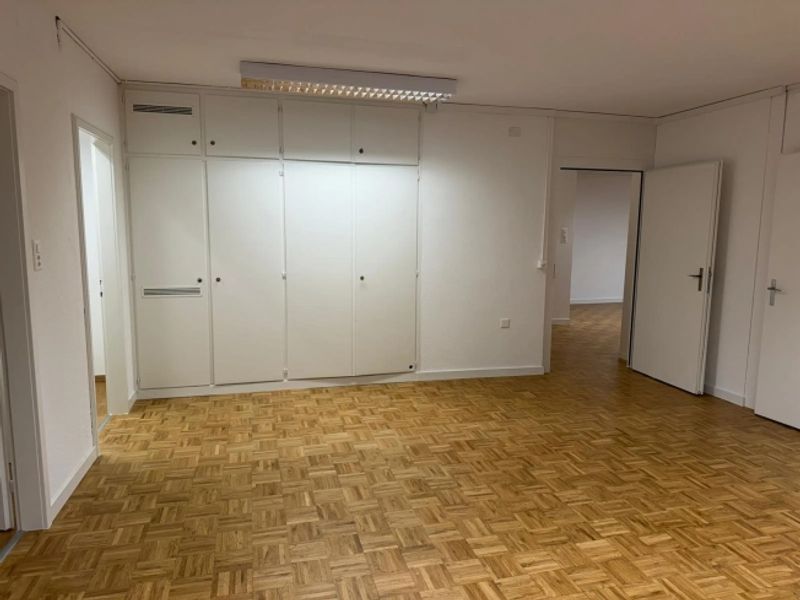 Helle 5-Zimmer-Bürofläche mit 140 m² im Zentrum von Winterthur - 7
