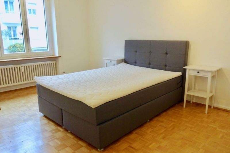 Dein nächstes Kapitel beginnt hier - Möbliertes Zimmer in Top-Lage - 1