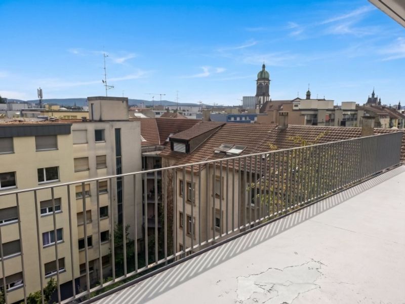 Geräumige 4.5-Zimmer Attikawohnung mit Aussicht in Basel zur Miete - 13