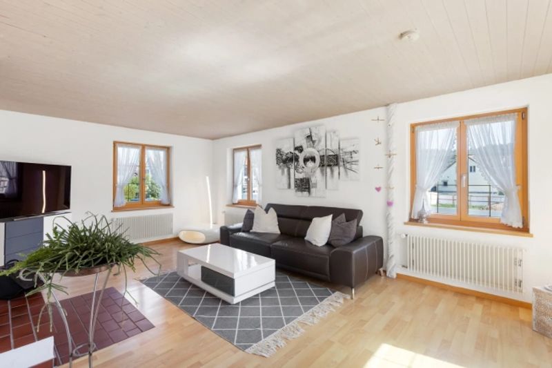 6.5-Zimmer-Einfamilienhaus mit Wintergarten in Grafstal - 9