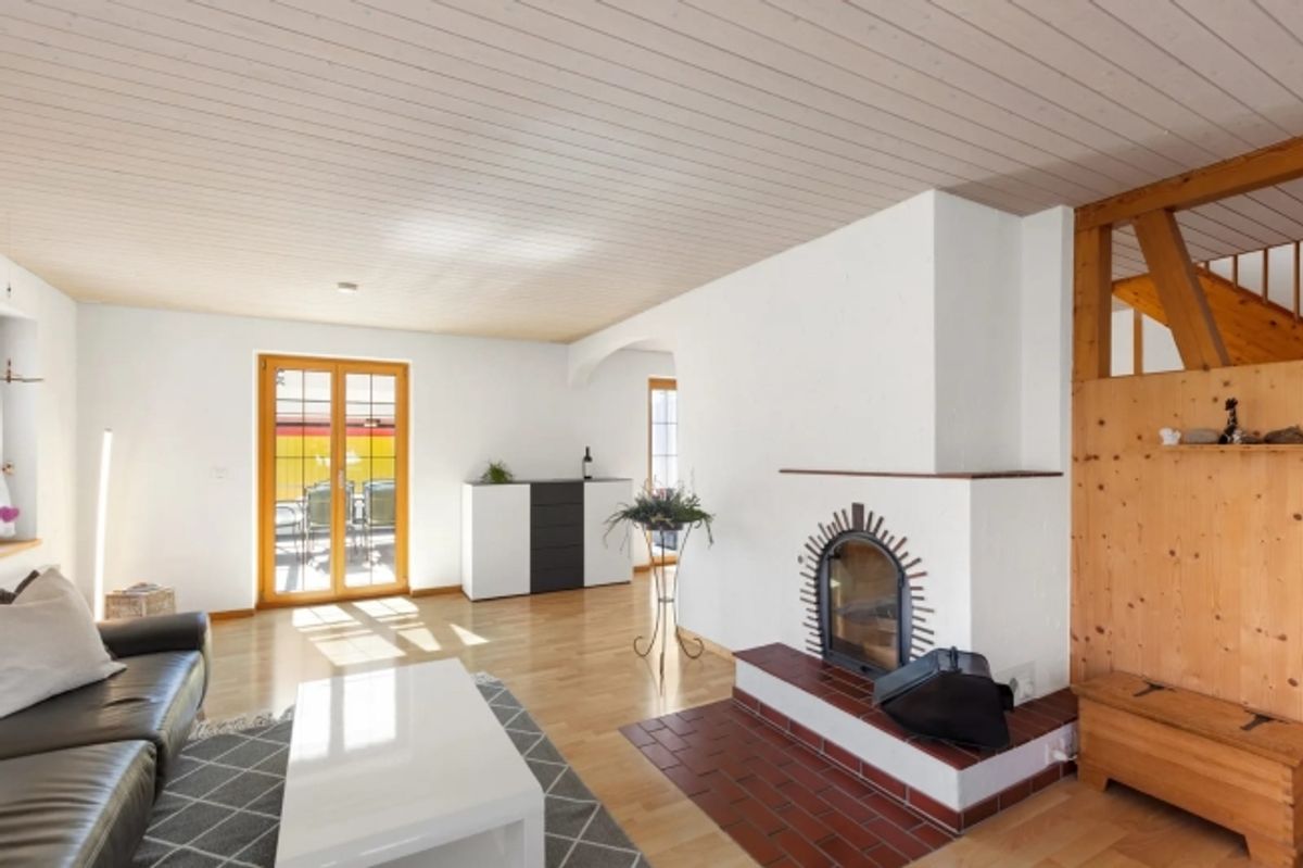 6.5-Zimmer-Einfamilienhaus mit Wintergarten in Grafstal - 6