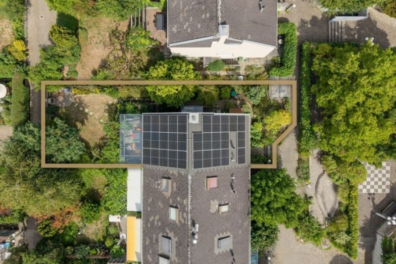 6.5-Zimmer-Eck-Einfamilienhaus mit grosszügigem Garten an familienfreundlicher Lage - 5