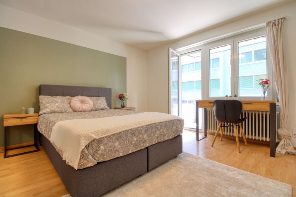 Your Next Chapter Starts Here - Furnished Room in a Top Location - 1