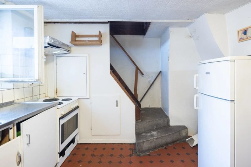 Wohn- und Geschäftshaus mit 3 Einheiten in Andelfingen - 7