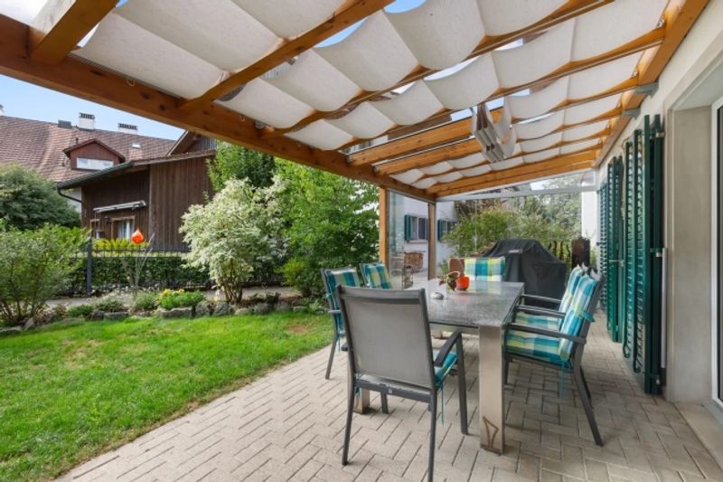 4.5-Zimmer-Gartenwohnung mit Terrasse in Nürensdorf - 10