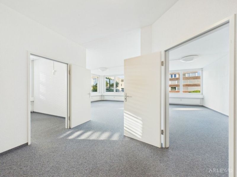 Praxis- und Büroräume in Hünenberg mit Raum für Ihre Dienstleistungen - 4