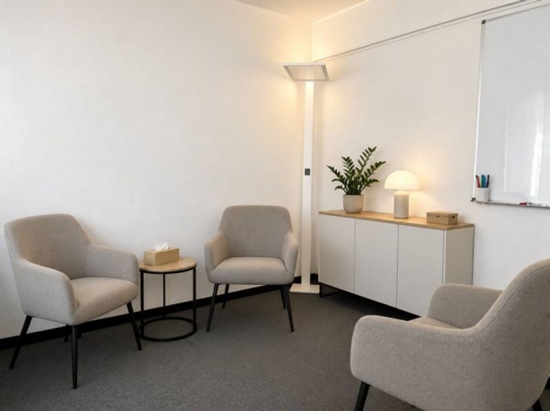Helle und vielseitige Büro- und Praxisräume an bester Altstadtlage - 7