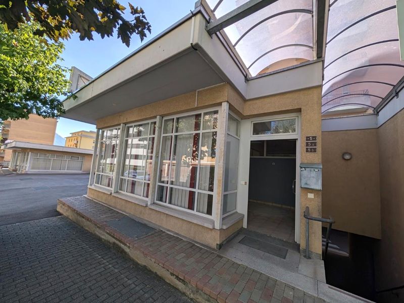 Büro - 1