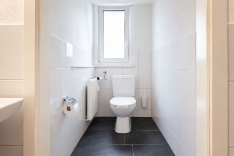 Helle und vielseitige Büro- und Praxisräume an bester Altstadtlage - 11