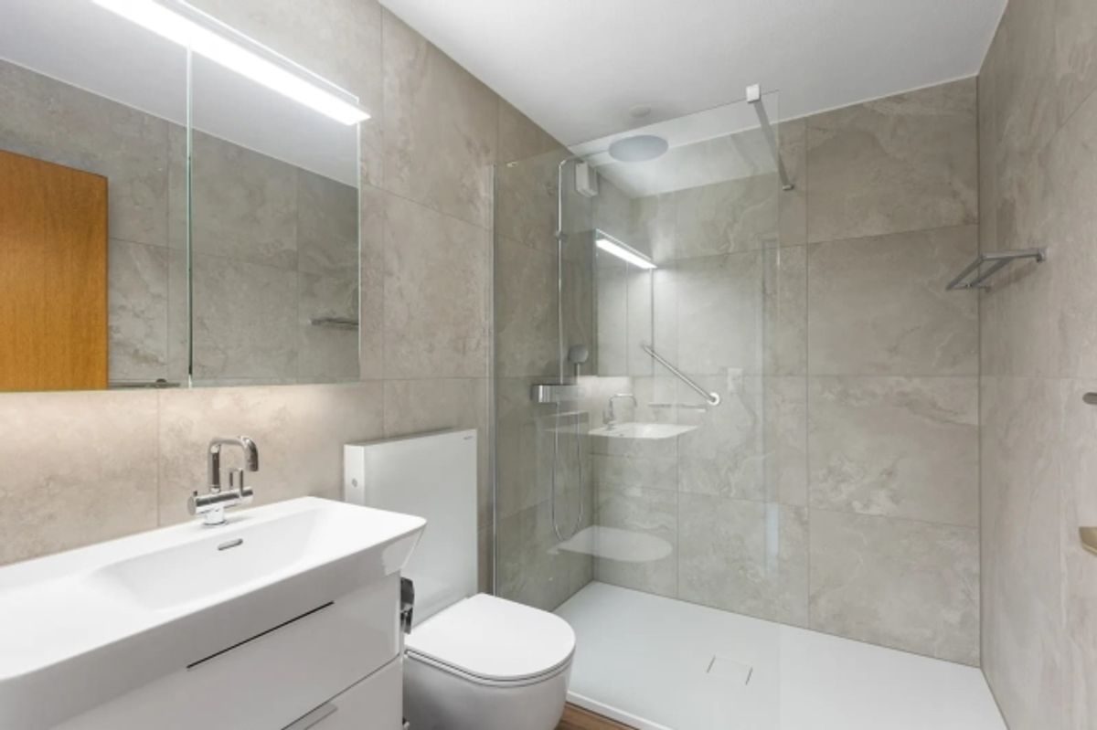 4.5-Zimmer-Wohnung mit Balkon und Schwedenofen in Oberuzwil - 7