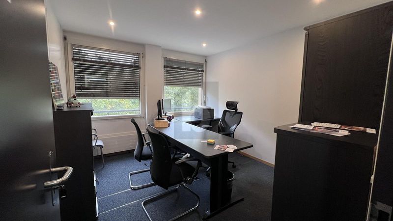 ESPACE DE BUREAUX INTEMPORELS ET PROCHE DU CENTRE - 4