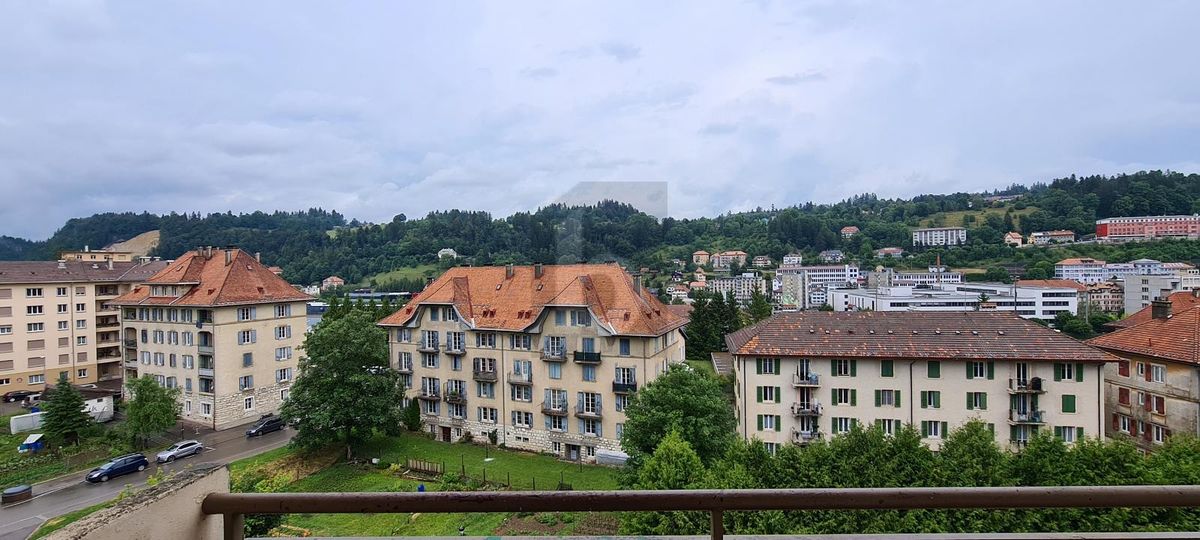 AU CALME AVEC UNE BELLE VUE - 1