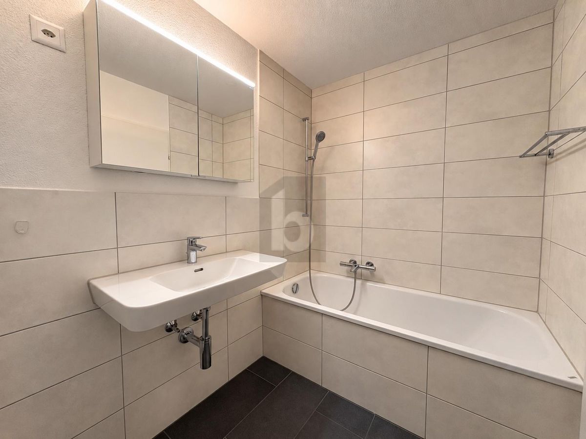 RENOVIERT UND MODERN AN ZENTRALER LAGE - 2
