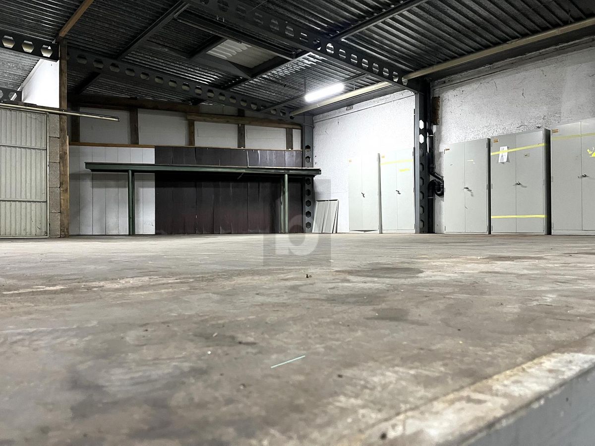 AUTOWERKSTATT ZU VERMIETEN - 3