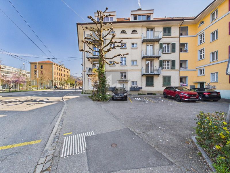 RENDITESTARKES MEHRFAMILIENHAUS AN TOP LAGE - 1