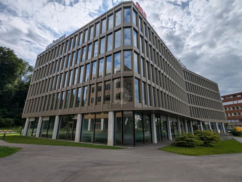 BUSINESSPARK - MODERN UND STEUERGÜNSTIG - 1