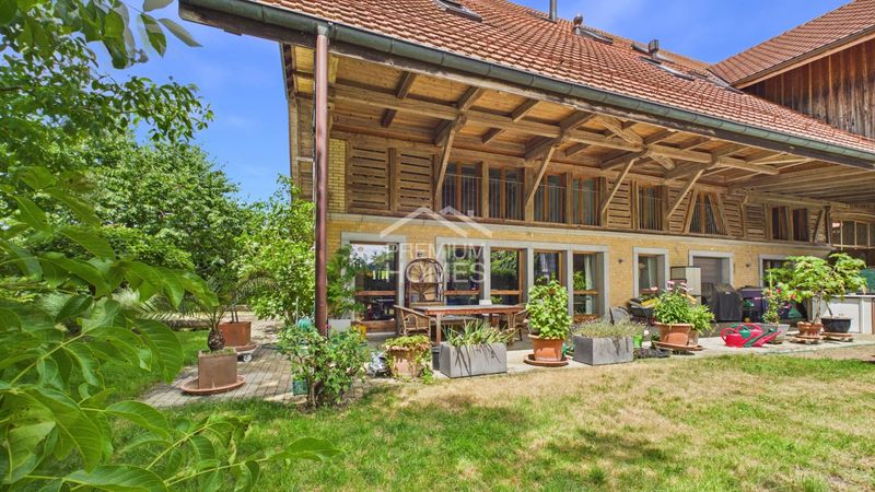 Modernes Zuhause mit viel Raum und Komfort - 1