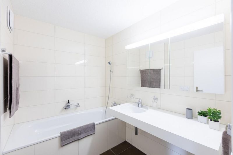 99 m2 zum Wohlfühlen! Grosszügige 4.5-Zimmer-Wohnung im EG - 3