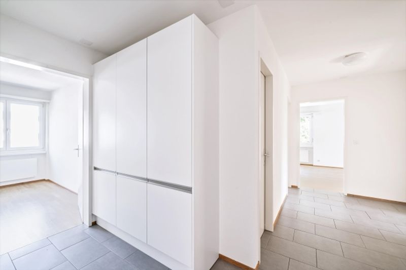 MIETEN  OHNE  KAUTION Schöne 3.5 Zimmerwohnung am Waldrand - 13