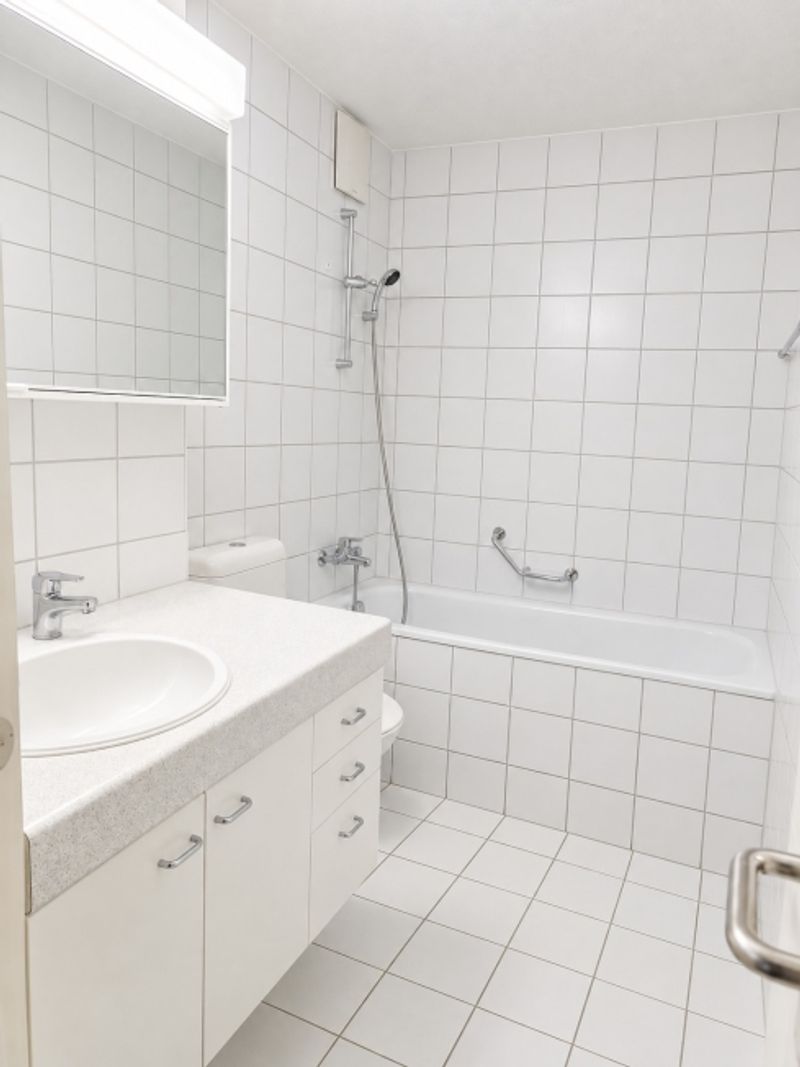 Grosse und zentralgelegene Wohnung in Kehrsatz - 5