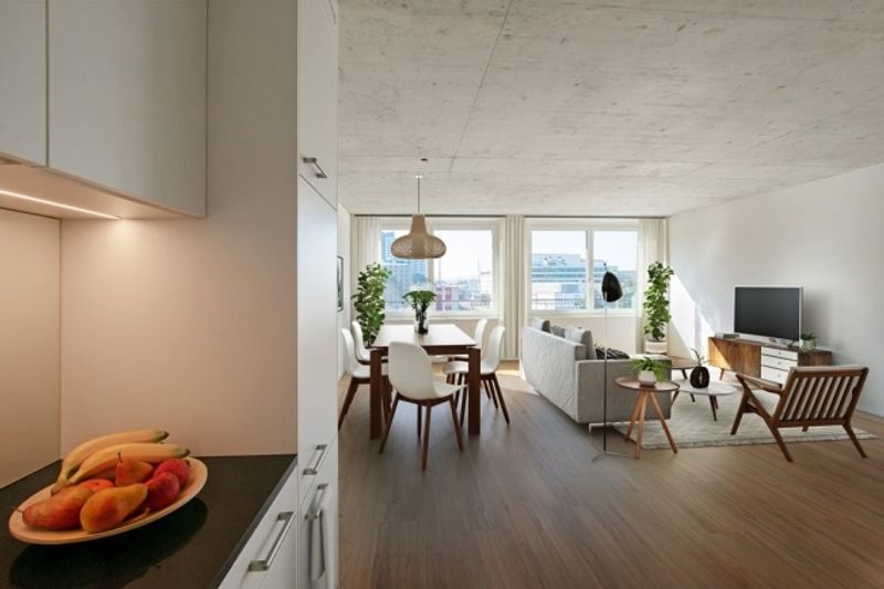 Moderne 2.5-ZWG mit riesiger gemeinsamer Dachterrasse - 1